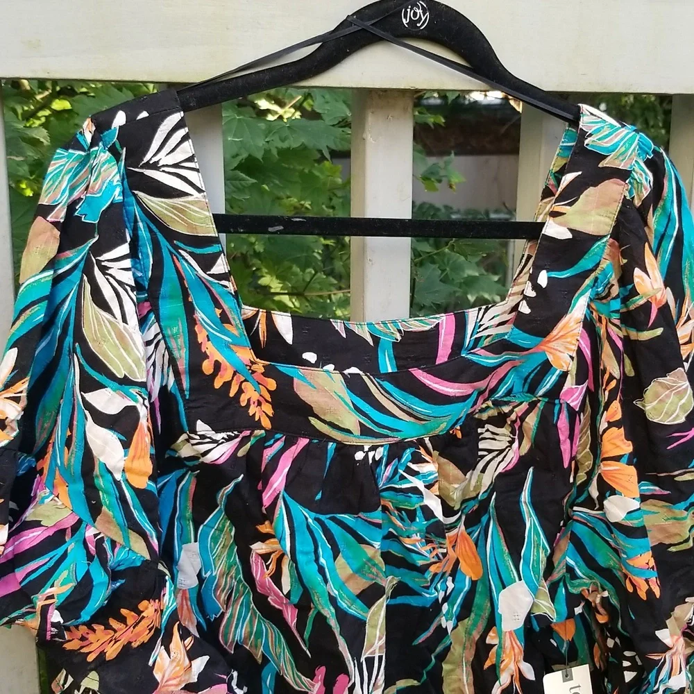 Plus Size Floral Cotton Blouse Square Neck Bell Sleeve Top Artsy Cottagecore NWT